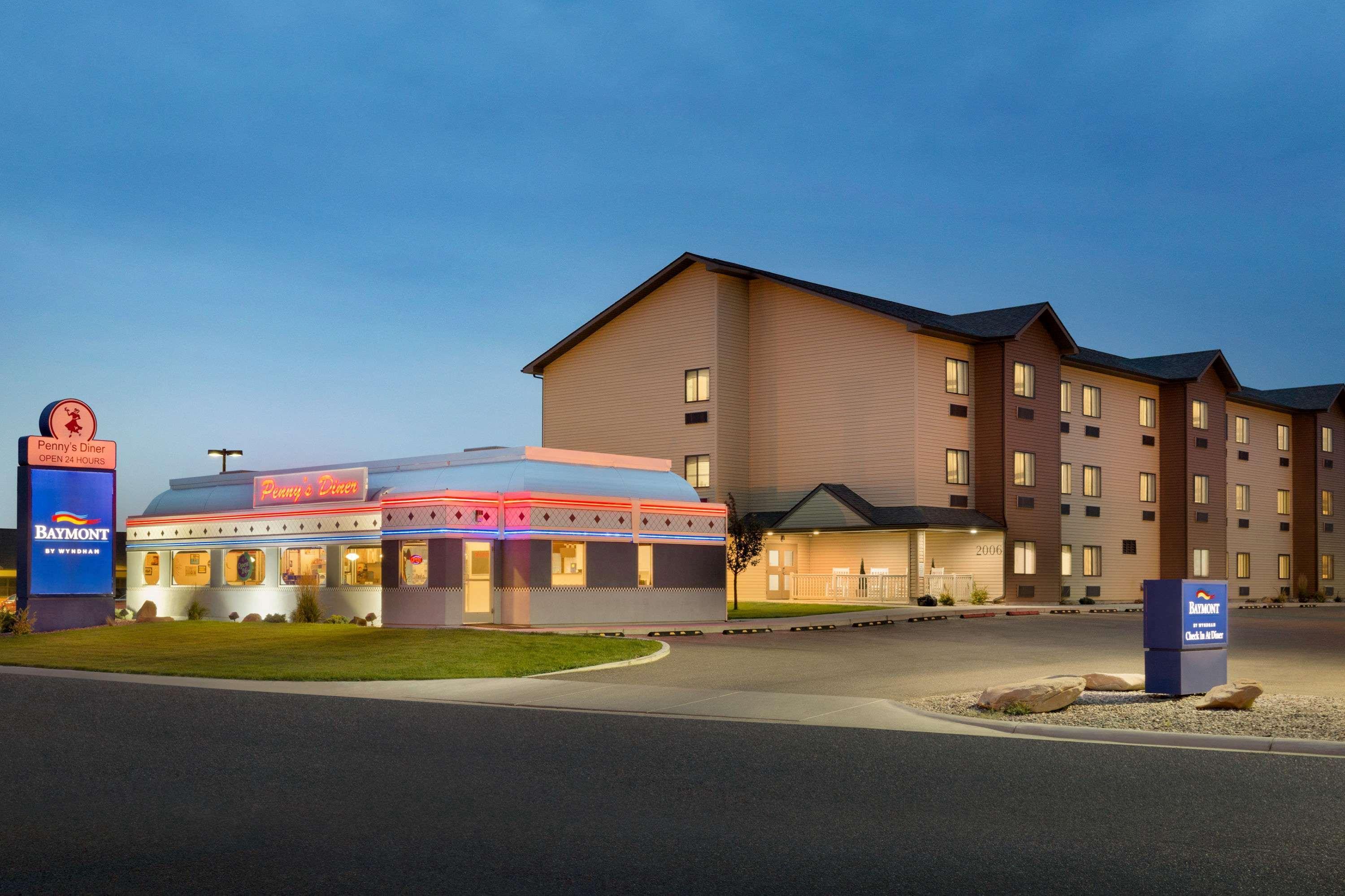 Baymont By Wyndham Glendive Exterior foto