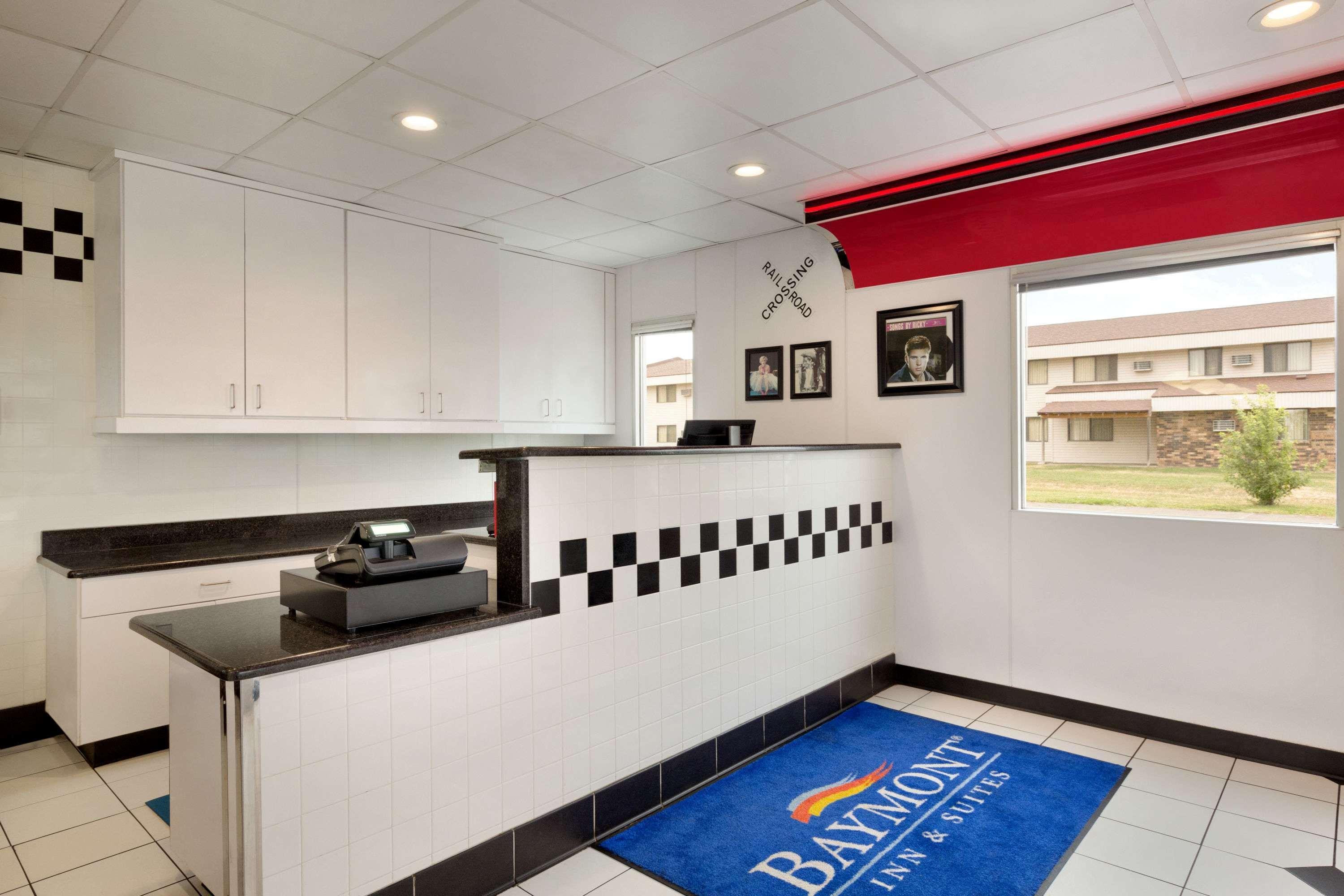 Baymont By Wyndham Glendive Exterior foto